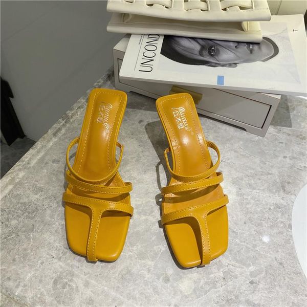 beige heeled sandals slippers soft low women luxury shoes pantofle cross-tied lady slides black comfort designer 2021 girl
beige heeled sandals slippers soft low women luxury shoes pantofle cross-tied lady slides black comfort designer 2021 girl