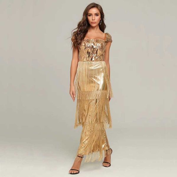 attacked woman in gold sequins fashion luxury celebrity wedding cocktail party dress, Black;gray
attacked woman in gold sequins fashion luxury celebrity wedding cocktail party dress, Black;gray