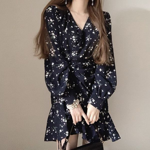 ruffle woman dress floral long puff sleeve dresses korean fashion v neck a-line clothing folds irregular sweet girls, Black;gray
ruffle woman dress floral long puff sleeve dresses korean fashion v neck a-line clothing folds irregular sweet girls, Black;gray