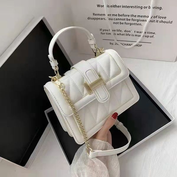 hbp net red bag all-match chain hand-held messenger fashion embroidery line rhombus chain small bags 0000000
hbp net red bag all-match chain hand-held messenger fashion embroidery line rhombus chain small bags 0000000