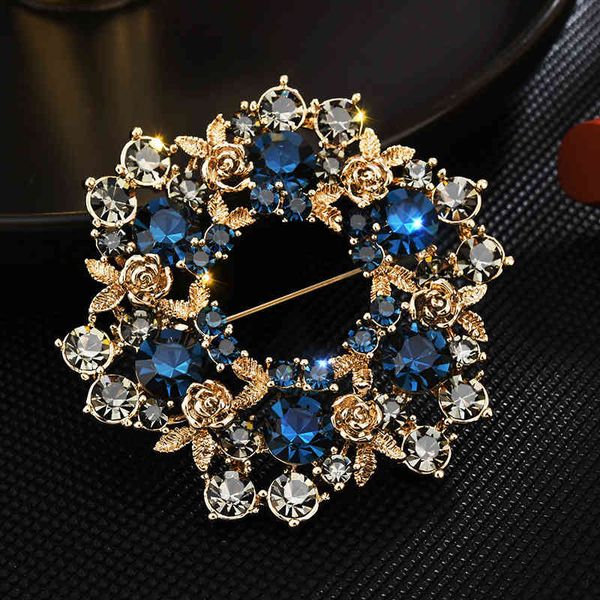 fashion austrian crystal korean version es for women dress accessories wreath pin atmospheric brooch lady, Gray
fashion austrian crystal korean version es for women dress accessories wreath pin atmospheric brooch lady, Gray