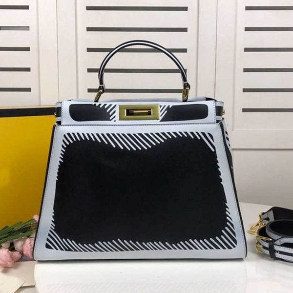 women handbag bag large tote handbag crossbody bag shoulder back pouch medium handbag black calfskin leather bag
women handbag bag large tote handbag crossbody bag shoulder back pouch medium handbag black calfskin leather bag