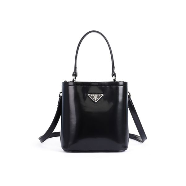80% off new three purpose bag bright leather bucket single shoulder oblique span portable women's straight hair handbags
80% off new three purpose bag bright leather bucket single shoulder oblique span portable women's straight hair handbags