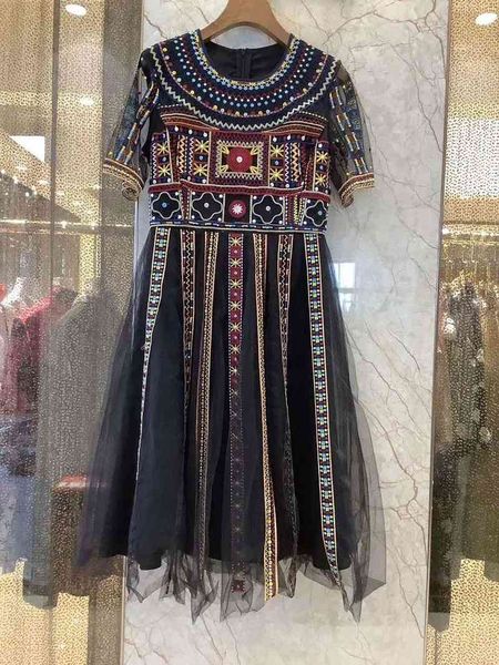 dresses vintage retro spring summer clothing women o-neck exquisite embroidery short sleeve large swing black mesh, Black;gray
dresses vintage retro spring summer clothing women o-neck exquisite embroidery short sleeve large swing black mesh, Black;gray