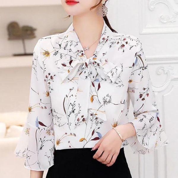 women's blouses & shirts large size floral trumpet sleeve chiffon shirt bowknot v-neck 2021 summer loose french retro, White
women's blouses & shirts large size floral trumpet sleeve chiffon shirt bowknot v-neck 2021 summer loose french retro, White