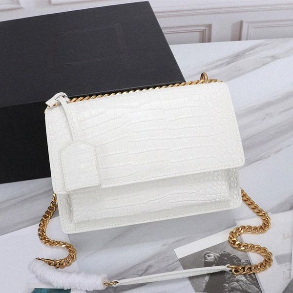designer crossbody bag luxurynylon handbag purses crocodile style flap pocket sunset medium women chain leather shoulder bags fashion tote c
designer crossbody bag luxurynylon handbag purses crocodile style flap pocket sunset medium women chain leather shoulder bags fashion tote c