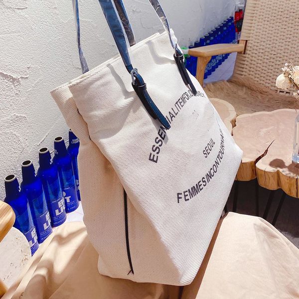 women shopping bag canvas travel bag lady beach bag fashion letter simple lines classic style white large capacity package nnv
women shopping bag canvas travel bag lady beach bag fashion letter simple lines classic style white large capacity package nnv