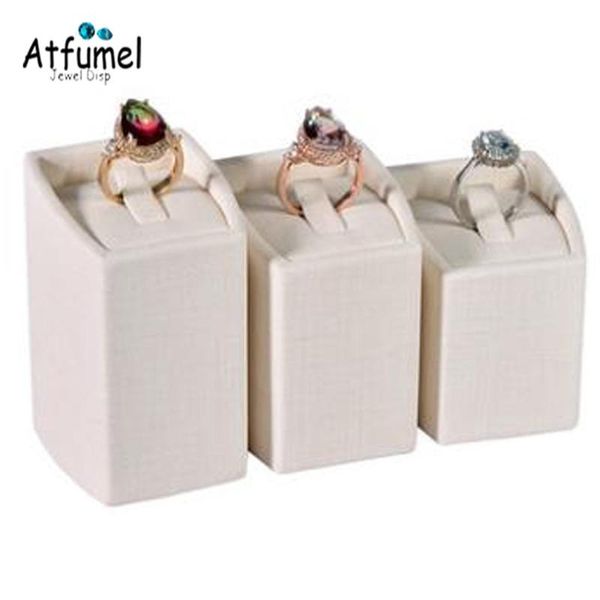 jewelry pouches, bags luxury ring display stand fashion resin with pu diamond storage holder wedding organizer, Pink;blue
jewelry pouches, bags luxury ring display stand fashion resin with pu diamond storage holder wedding organizer, Pink;blue