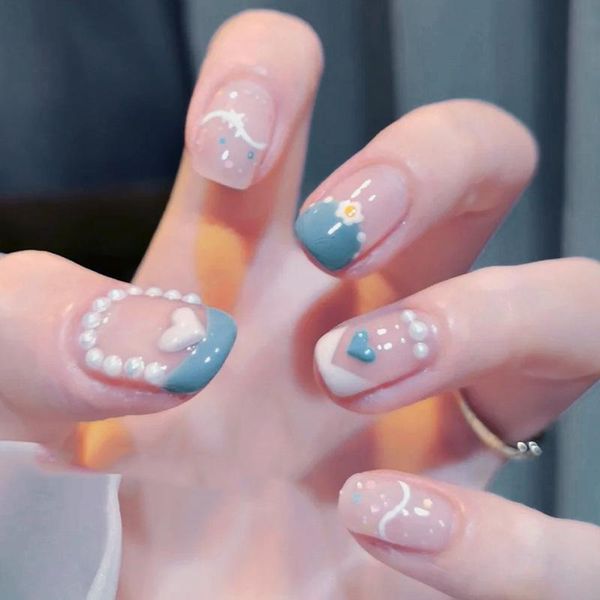 false nails 24pcs pearl nail patch sweet style glue type removable short paragraph manicure save time, Red;gold
false nails 24pcs pearl nail patch sweet style glue type removable short paragraph manicure save time, Red;gold