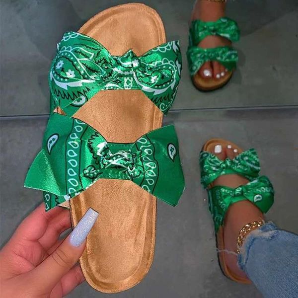 slippers women summer sandals 2021 cow bow-knot slides tie dye graffiti footwear non-slip flip flop beach, Black
slippers women summer sandals 2021 cow bow-knot slides tie dye graffiti footwear non-slip flip flop beach, Black