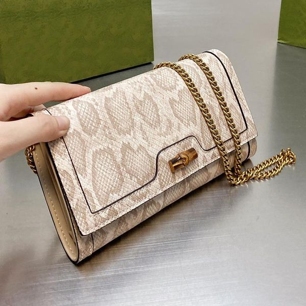 luxury designer women evening bags italy classic diana bamboo closure shoulder bag python snakeskin crossbody wallet serpentine leather hand
luxury designer women evening bags italy classic diana bamboo closure shoulder bag python snakeskin crossbody wallet serpentine leather hand
