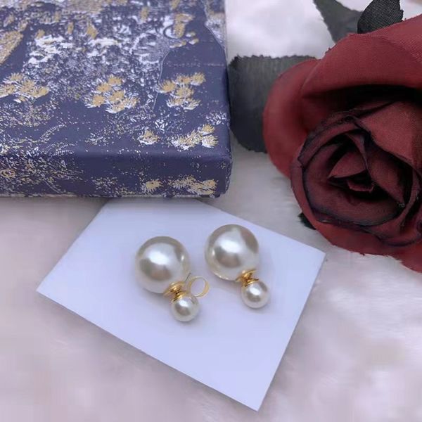 simple ins fashion style stud earring unique designer double pearl elegant earrings for woman gold white d027, Golden;silver
simple ins fashion style stud earring unique designer double pearl elegant earrings for woman gold white d027, Golden;silver