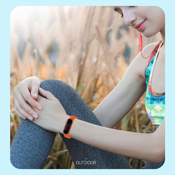 wristwatches fashion men women sport watch waterproof led luminous electronic sensor watches casual bracelet wrist thanksgiving gift, Slivery;brown
wristwatches fashion men women sport watch waterproof led luminous electronic sensor watches casual bracelet wrist thanksgiving gift, Slivery;brown