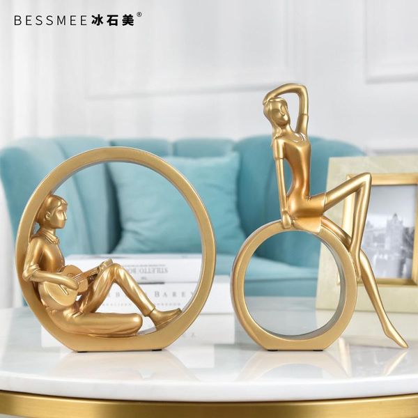 decorative objects & figurines creative european style lovers ornaments modern personality interior decoration living room wine cabinet tv d
decorative objects & figurines creative european style lovers ornaments modern personality interior decoration living room wine cabinet tv d