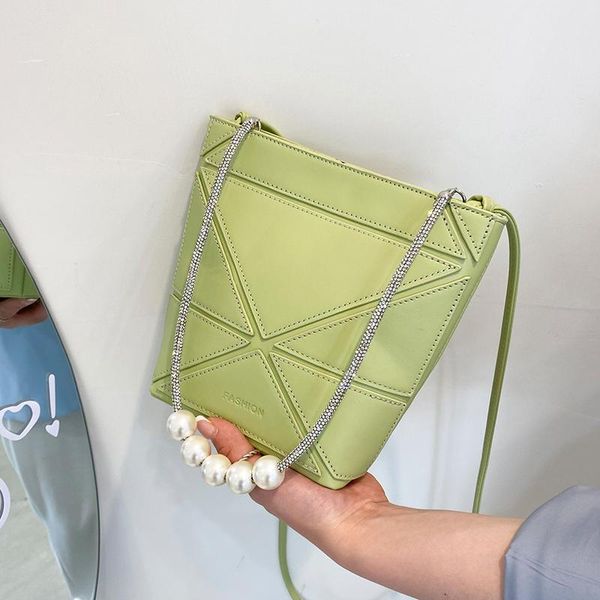 korean version of foreign style splicing large-capacity bag women's 2021 fashion shoulder handbag messenger tote evening bags
korean version of foreign style splicing large-capacity bag women's 2021 fashion shoulder handbag messenger tote evening bags