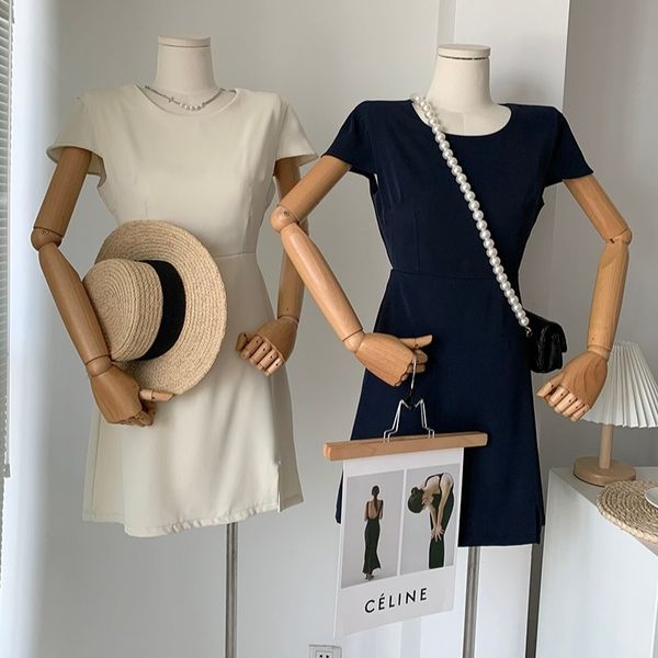 shi weiliang urban backless dress 2021 new french closed split white waist skirt women's summer, Black;white
shi weiliang urban backless dress 2021 new french closed split white waist skirt women's summer, Black;white