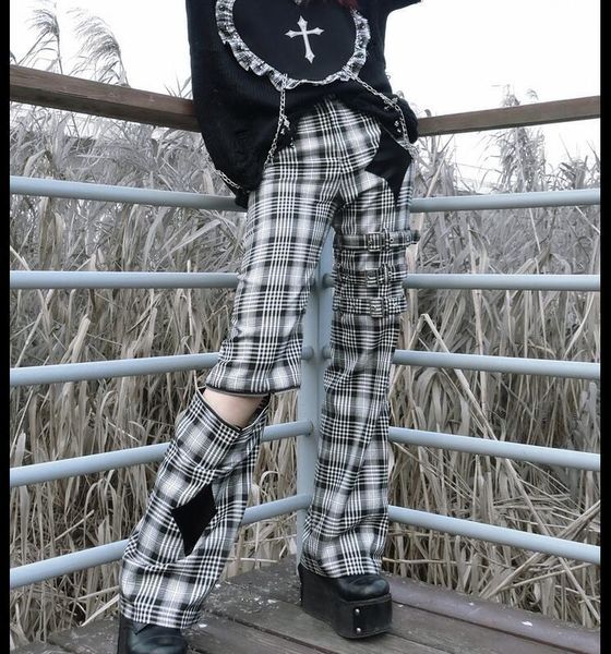 women's pants & capris harajuku punk black plaid women streetwear casual cross decoration fashion hip hop boot cut trousers luyi, Black;white
women's pants & capris harajuku punk black plaid women streetwear casual cross decoration fashion hip hop boot cut trousers luyi, Black;white