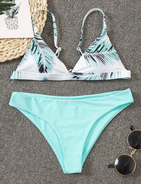 two-piece suits 2021 multicolor printed low waist split swimsuit bikini european and american
two-piece suits 2021 multicolor printed low waist split swimsuit bikini european and american