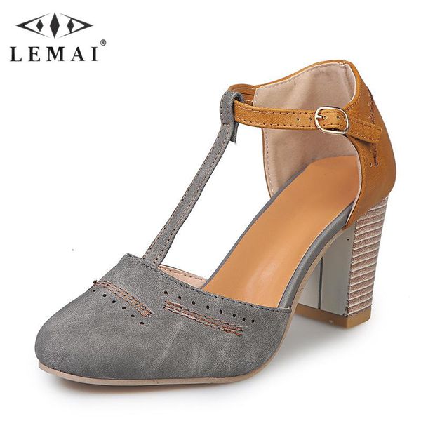 women casual square heels sandals breathable light party office shoes round toe t-tied plus high for woman, Black
women casual square heels sandals breathable light party office shoes round toe t-tied plus high for woman, Black