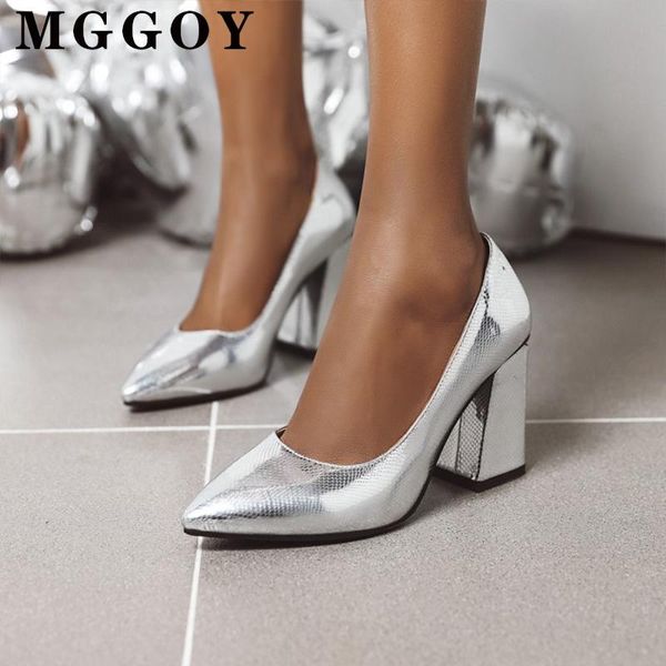 dress shoes golden square heel pumps women pointed toe fashion high heels silver large size women's spring 2021 woman, Black
dress shoes golden square heel pumps women pointed toe fashion high heels silver large size women's spring 2021 woman, Black