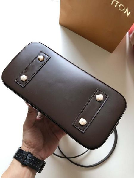 evening bags europe and america atest fashion female handbag quality genuine leather bag alma bb women shoulder
evening bags europe and america atest fashion female handbag quality genuine leather bag alma bb women shoulder