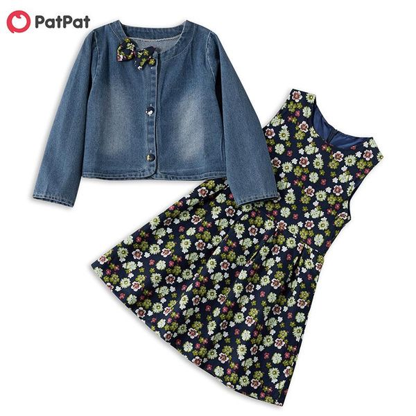 patpat 2021 arrival autumn and spring sweet flower allover dress denim coat set kids girls clothes clothing sets, White
patpat 2021 arrival autumn and spring sweet flower allover dress denim coat set kids girls clothes clothing sets, White