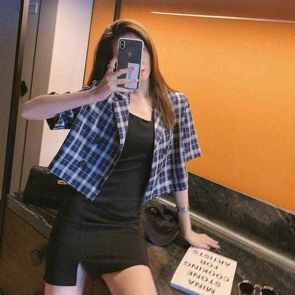 short et thin small dign casual versatile plaid blouse suspender skirt suit, Black;gray
short et thin small dign casual versatile plaid blouse suspender skirt suit, Black;gray