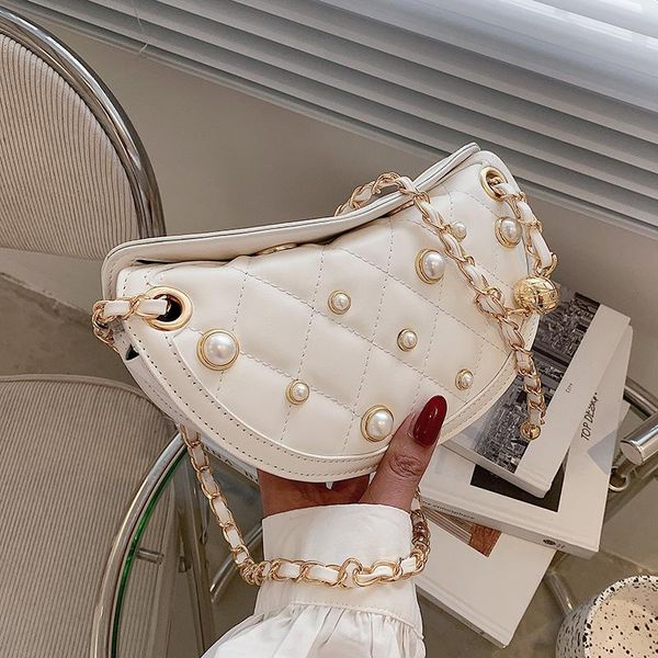 evening bags pu designer pearl moon design half leather shoulder crossbody bag for women lipstick storage clutch 2021summer chain handbags
evening bags pu designer pearl moon design half leather shoulder crossbody bag for women lipstick storage clutch 2021summer chain handbags