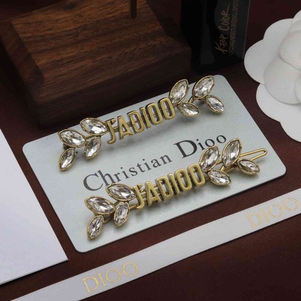 2021 new designer family letter wheat ear hairpin female 2021 xindijia net red temperament high version, Golden
2021 new designer family letter wheat ear hairpin female 2021 xindijia net red temperament high version, Golden