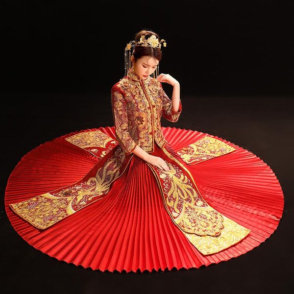 phoenix embroidery rhinestone formal dress royal wedding cheongsam bride vintage chinese traditional tang suit qipao ethnic clothing, Red 
phoenix embroidery rhinestone formal dress royal wedding cheongsam bride vintage chinese traditional tang suit qipao ethnic clothing, Red