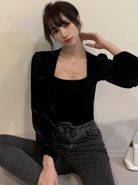 women's blouses & shirts ladies autumn style french design niche short shirt retro square collar temperament puff sleeve velvet black b, White
women's blouses & shirts ladies autumn style french design niche short shirt retro square collar temperament puff sleeve velvet black b, White
