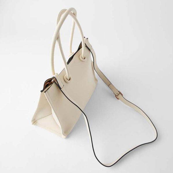 family women's bag child mother bag tote white minimalist mini shopping one shoulder handbag
family women's bag child mother bag tote white minimalist mini shopping one shoulder handbag