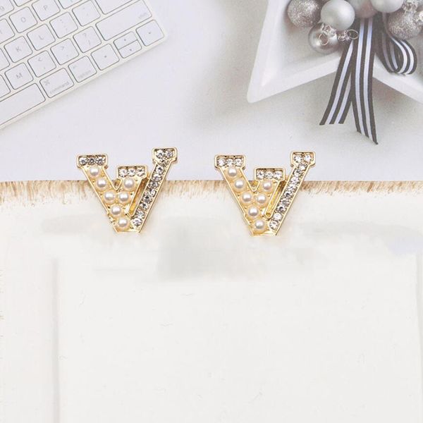 18k gold plated earrings ear stud luxury brand designers letter crystal rhinestone pearl geometric exaggerate classic women wedding party, Silver
18k gold plated earrings ear stud luxury brand designers letter crystal rhinestone pearl geometric exaggerate classic women wedding party, Silver
