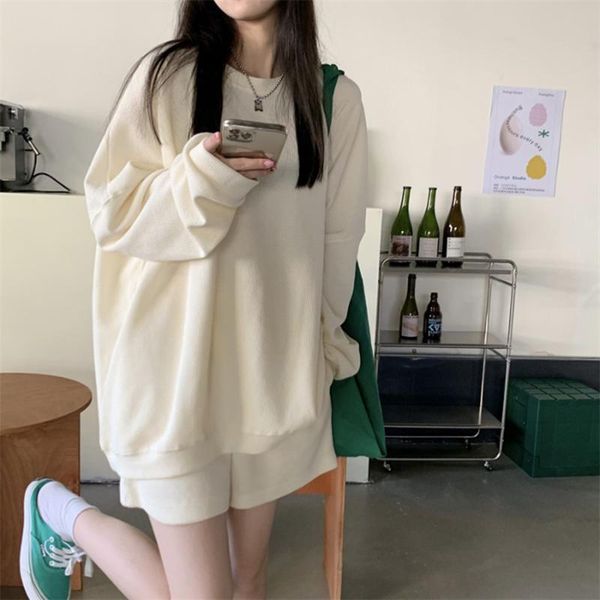 women's tracksuits autumn women two-piece set and pants o-neck long sleeves sweatshirt wide legs shorts solid color loose female sports, Gray
women's tracksuits autumn women two-piece set and pants o-neck long sleeves sweatshirt wide legs shorts solid color loose female sports, Gray
