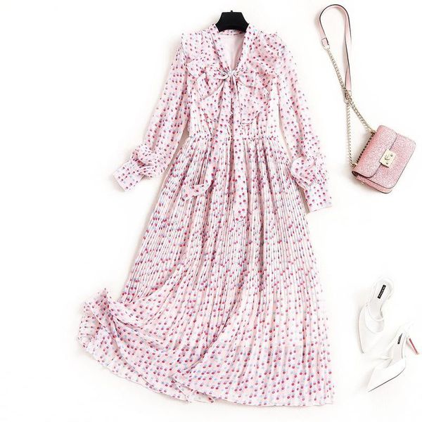 casual dresses 2021 spring elegant bow collar long sleeves polka dot printing stitching ruffles pink chiffon pleated maxi dress women, Black;gray
casual dresses 2021 spring elegant bow collar long sleeves polka dot printing stitching ruffles pink chiffon pleated maxi dress women, Black;gray