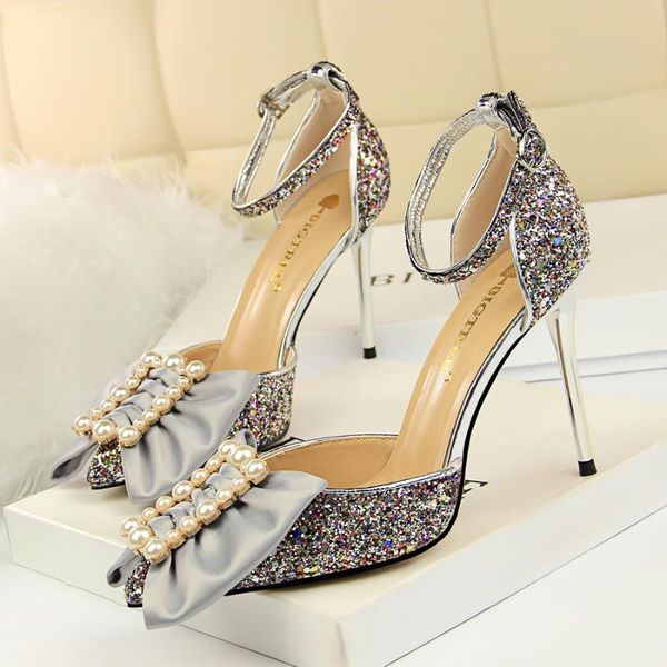 dress shoes 2021 arrival damen schuhe silver for women zapatos de fiesta para mujer kawaii shining party sandals, Black
dress shoes 2021 arrival damen schuhe silver for women zapatos de fiesta para mujer kawaii shining party sandals, Black