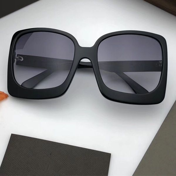 sunglasses for women fashion model popular retro style uv protection lens frame come with package sunglasses hot, White;black
sunglasses for women fashion model popular retro style uv protection lens frame come with package sunglasses hot, White;black