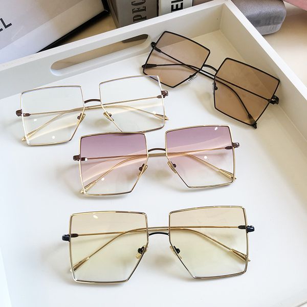 large frame metal sunglasses women's fashionable round face can be equipped with myopia net red anti blue light glasses, White;black
large frame metal sunglasses women's fashionable round face can be equipped with myopia net red anti blue light glasses, White;black