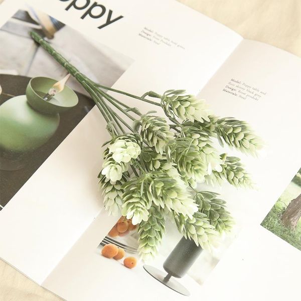 decorative flowers & wreaths artificial pine cone grass pineapple flower home decoration wedding hand holding plant
decorative flowers & wreaths artificial pine cone grass pineapple flower home decoration wedding hand holding plant