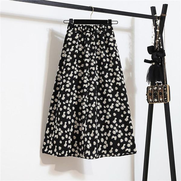 skirts women's elastic waist printed mid-length with pleated large hem a-line skirt, Black
skirts women's elastic waist printed mid-length with pleated large hem a-line skirt, Black