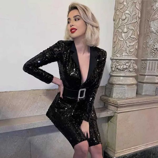 spring fashion women's bodycon set long-sleeved v-neck sequined jacket and five-point pants black 2 two-piece suit 210527, White
spring fashion women's bodycon set long-sleeved v-neck sequined jacket and five-point pants black 2 two-piece suit 210527, White