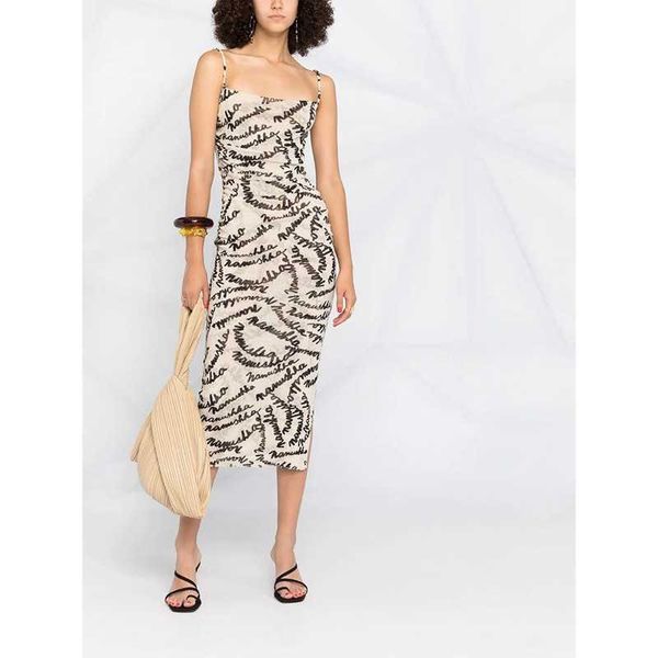 nanu letter hungarian print suspender dress slim waist elastic mid long skirt 21 early autumn, Black;gray
nanu letter hungarian print suspender dress slim waist elastic mid long skirt 21 early autumn, Black;gray