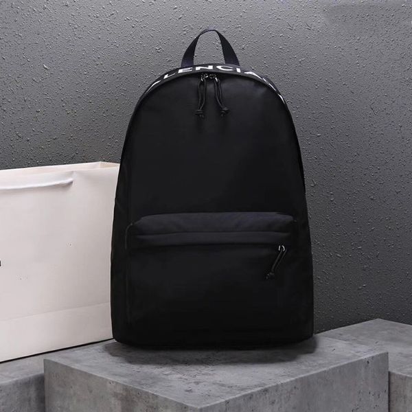women luxurys designers bags 2021 men's rucksack backpack outdoor leisure simple travel light spo designer handbag handbags totes cross
women luxurys designers bags 2021 men's rucksack backpack outdoor leisure simple travel light spo designer handbag handbags totes cross