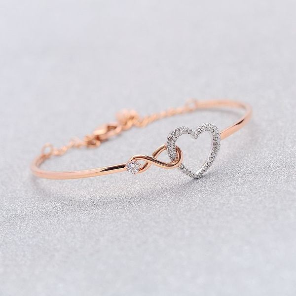 design jewelry wang yibo's same new rose gold unlimited bracelet will always love to send his girlfriend's hand ornaments, Golden;silver
design jewelry wang yibo's same new rose gold unlimited bracelet will always love to send his girlfriend's hand ornaments, Golden;silver