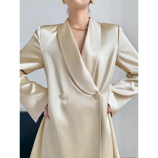 beige spring high-definition satin acetate double-breasted suit jacket women blazers plus size luxury blazer women's suits &, White;black
beige spring high-definition satin acetate double-breasted suit jacket women blazers plus size luxury blazer women's suits &, White;black