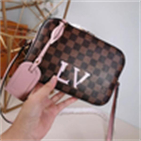 body brand m40178 m40179 single bag shoulder m40189 women's designer handbags iconic handles luxury bags totes cross urban original bag
body brand m40178 m40179 single bag shoulder m40189 women's designer handbags iconic handles luxury bags totes cross urban original bag