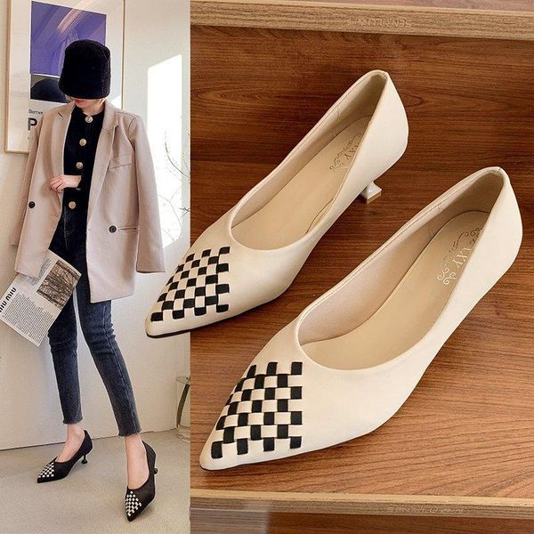 dress shoes 2021 crystal mid heel womens pumps suede pointed toe square single fairy style high heels rhinestone party, Black
dress shoes 2021 crystal mid heel womens pumps suede pointed toe square single fairy style high heels rhinestone party, Black