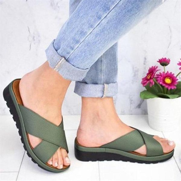 designer slippers women 2021 fashion flat sandals flip flops beach shoes summer platform large size, Black
designer slippers women 2021 fashion flat sandals flip flops beach shoes summer platform large size, Black