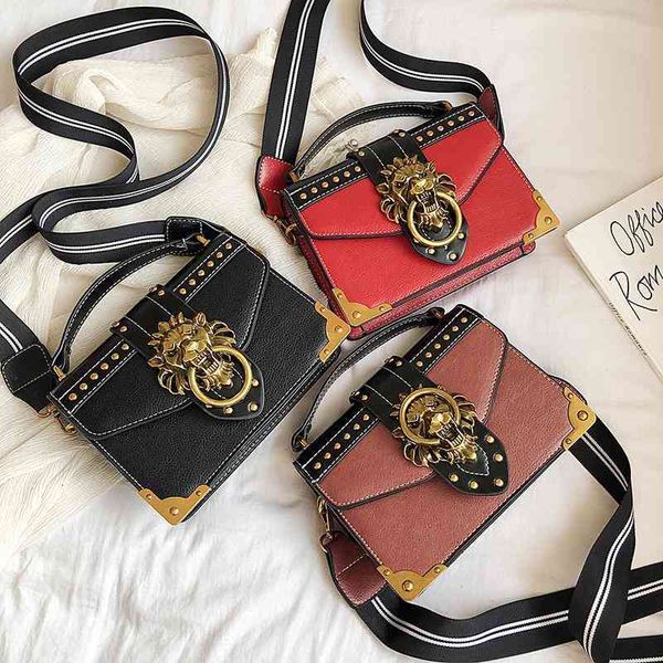 evening bags 2021 fashion shoulder bag women handle luxury lion metal lock pu material quality casual elegant conspicuous black se
evening bags 2021 fashion shoulder bag women handle luxury lion metal lock pu material quality casual elegant conspicuous black se