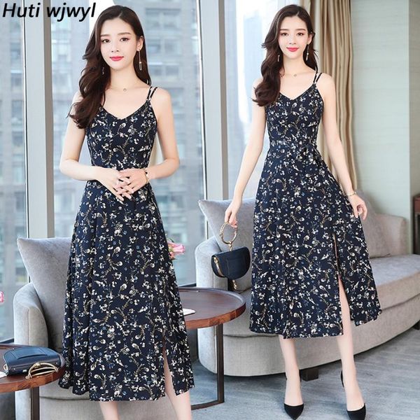 casual dresses 2021 korean vintage plus size boho midi summer black floral chiffon sundress elegant women off shoulder party vestidos, Black;gray
casual dresses 2021 korean vintage plus size boho midi summer black floral chiffon sundress elegant women off shoulder party vestidos, Black;gray
